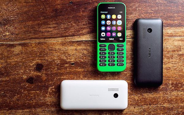 Το Nokia 215 Είναι Το Φθηνότερο Κινητό Με Σύνδεση Στο Ίντερνετ
